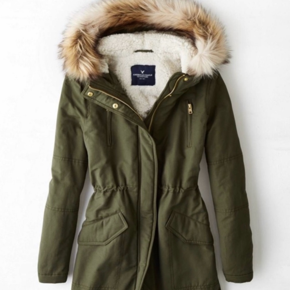 American Eagle Outfitters olive green sherpa-lined utility parka with a faux-fur
